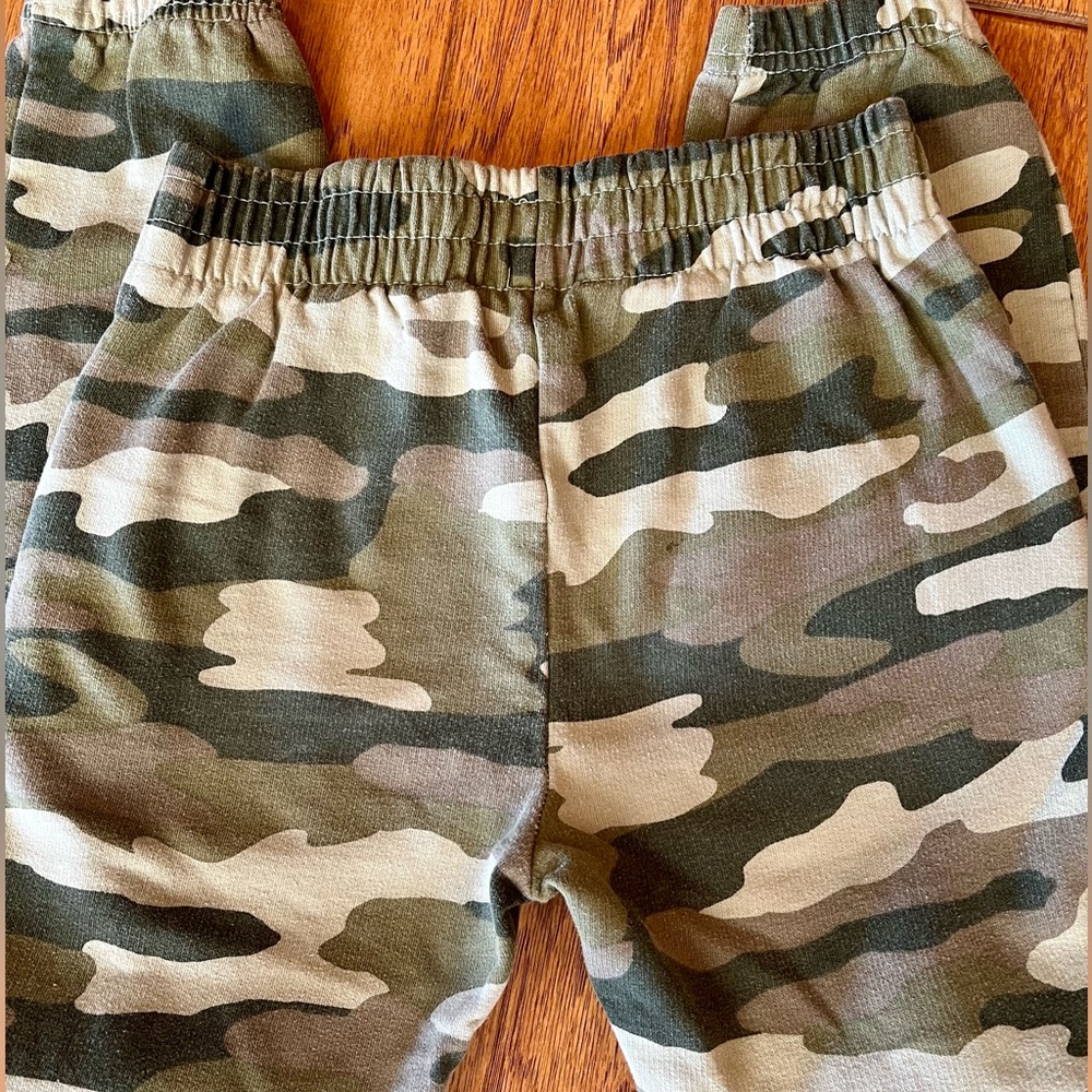 Hudson Sweats - Picture 4 of 4